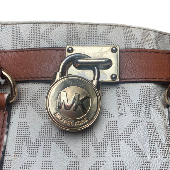 Michael Kors Hamilton North South Tote Vanilla + Matching Wallet - Picture 5 of 17